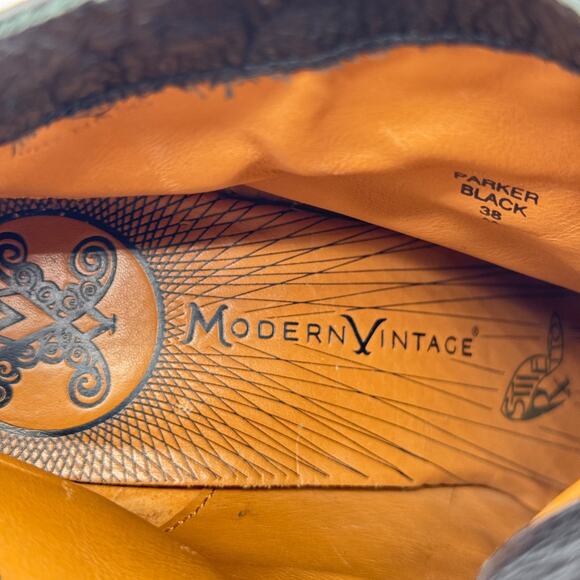 Modern Vintage Black Ankle Bootie Parker 38 Womens Boot Platform Leather Pull On - Picture 2 of 12